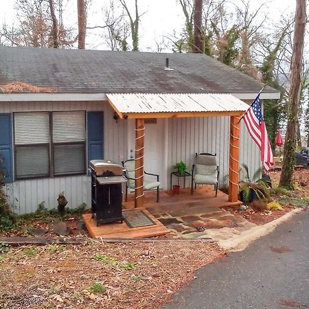 Paradise Cove Cabin With Boathouse And Dock Guntersville Buitenkant foto